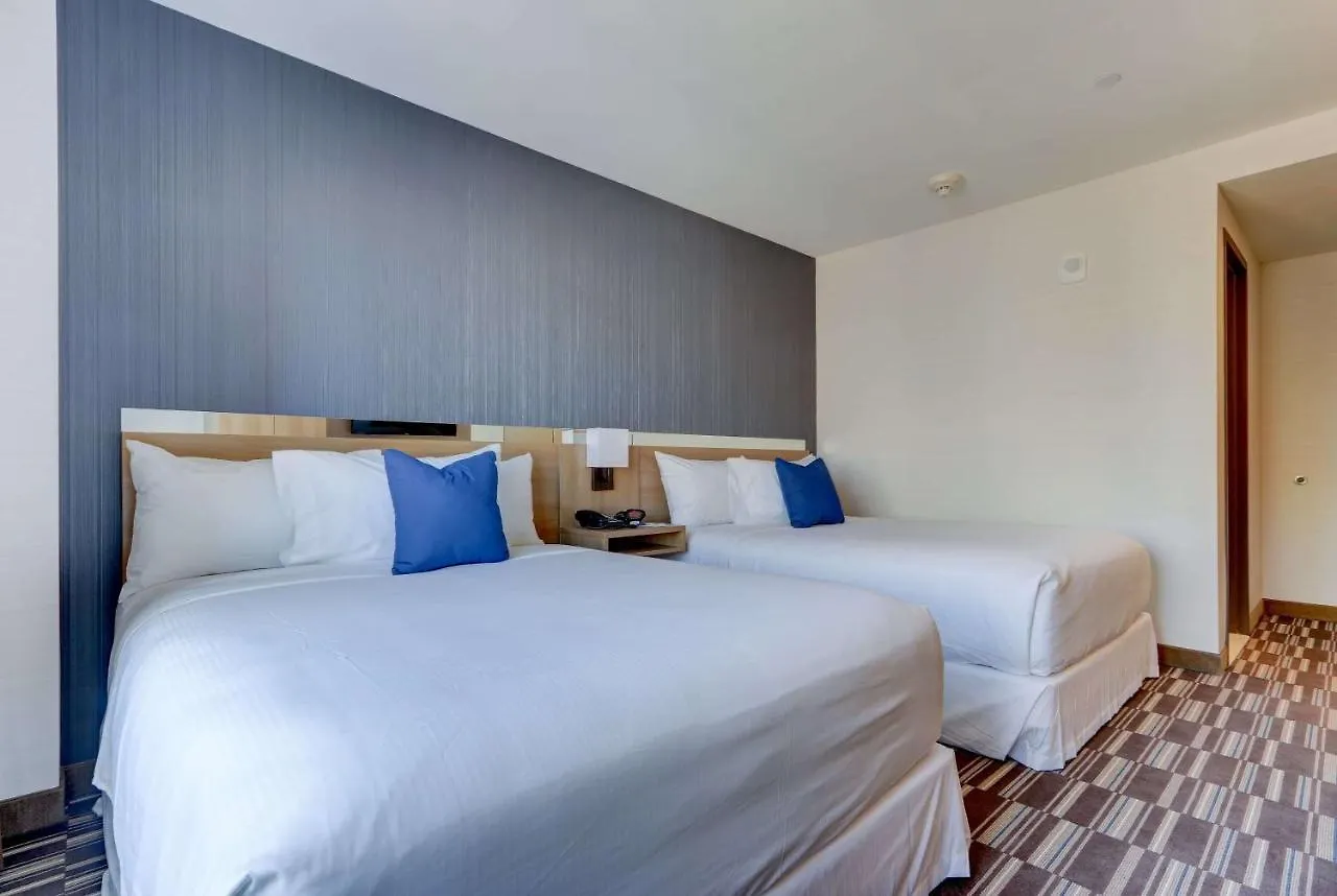 Microtel Inn By Wyndham Long Island City New York