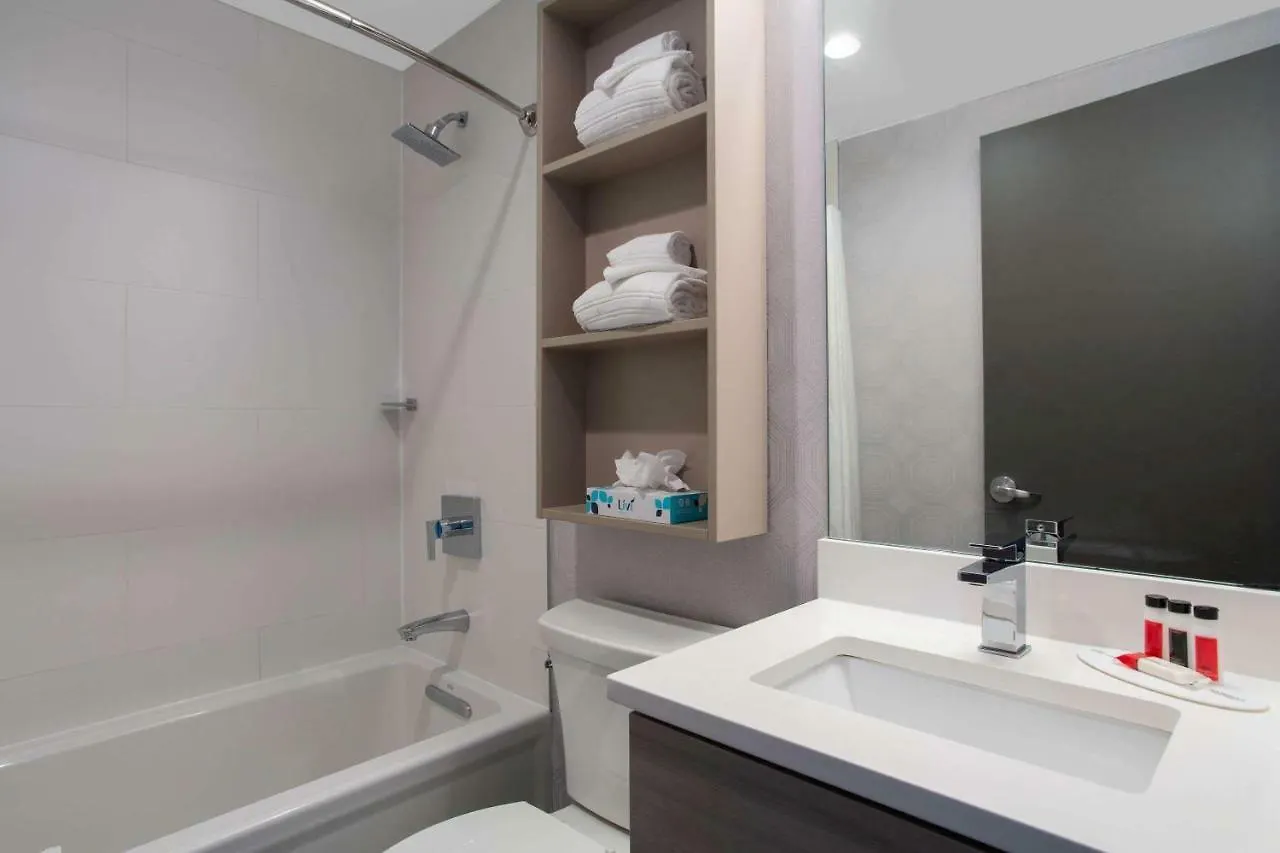 Microtel Inn By Wyndham Long Island City New York 3*,  United States